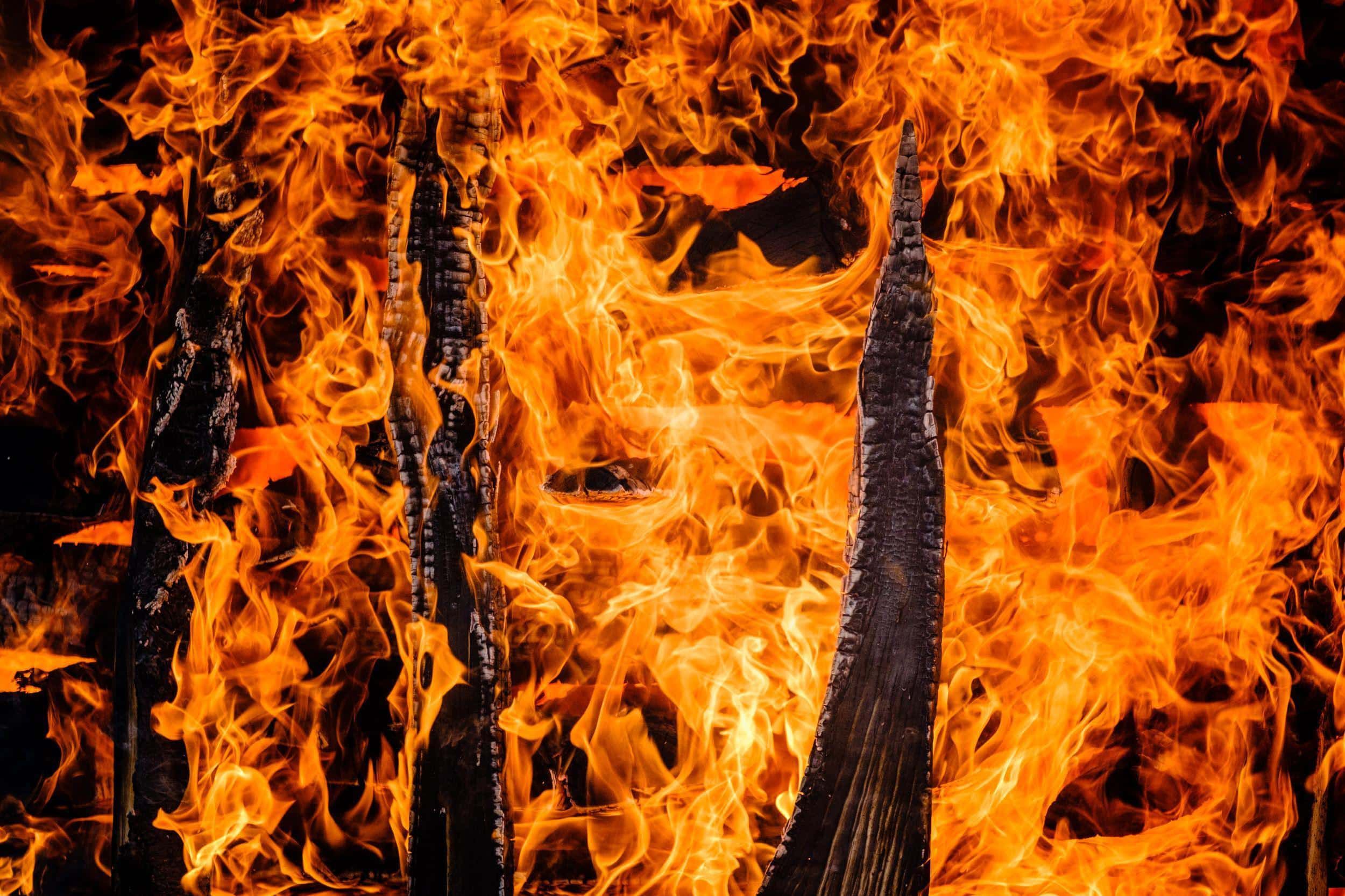 2018 feuerlauf keuchelkluth 039 2500px 41caead7