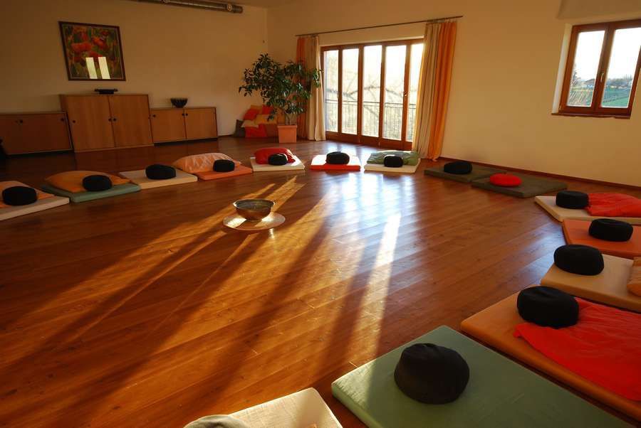 img 02 bdba5685 a6f9e33b